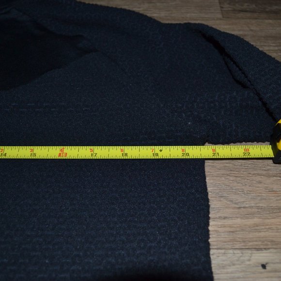 NWT Nike Therma Fleece Black Quarter Zip Running Pullover Women Size Medium - Picture 8 of 11